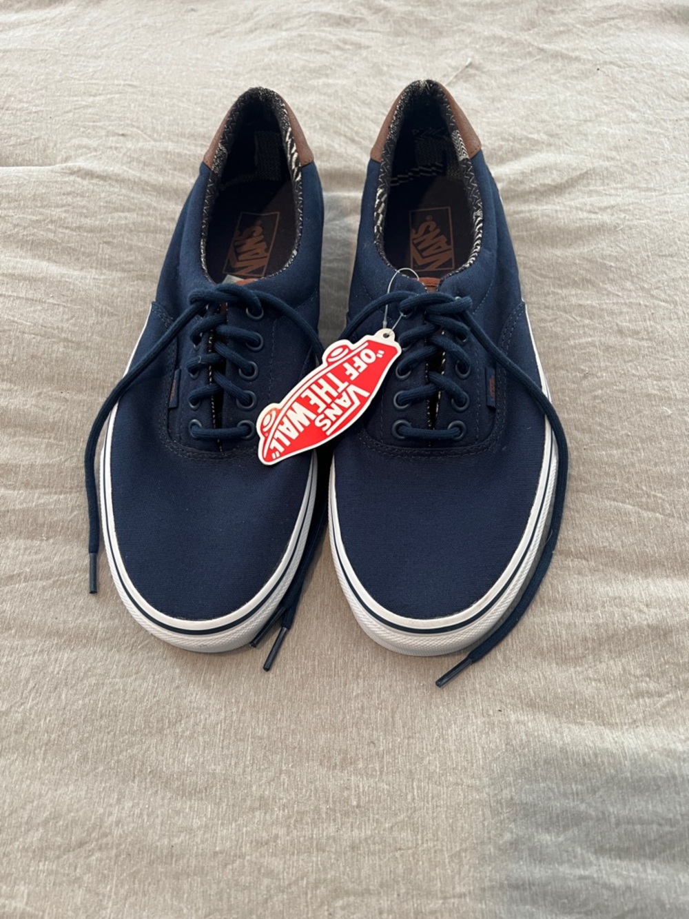 Vans Men’s Navy and White Canvas Low-Top Sneakers